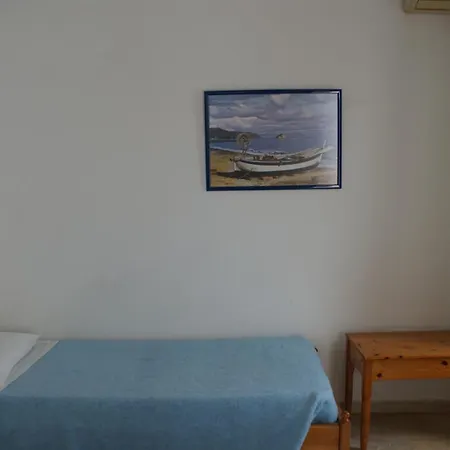 Hotel Eleftheria Páros Zewnętrze zdjęcie