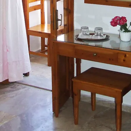 Hotel Eleftheria Páros Zewnętrze zdjęcie